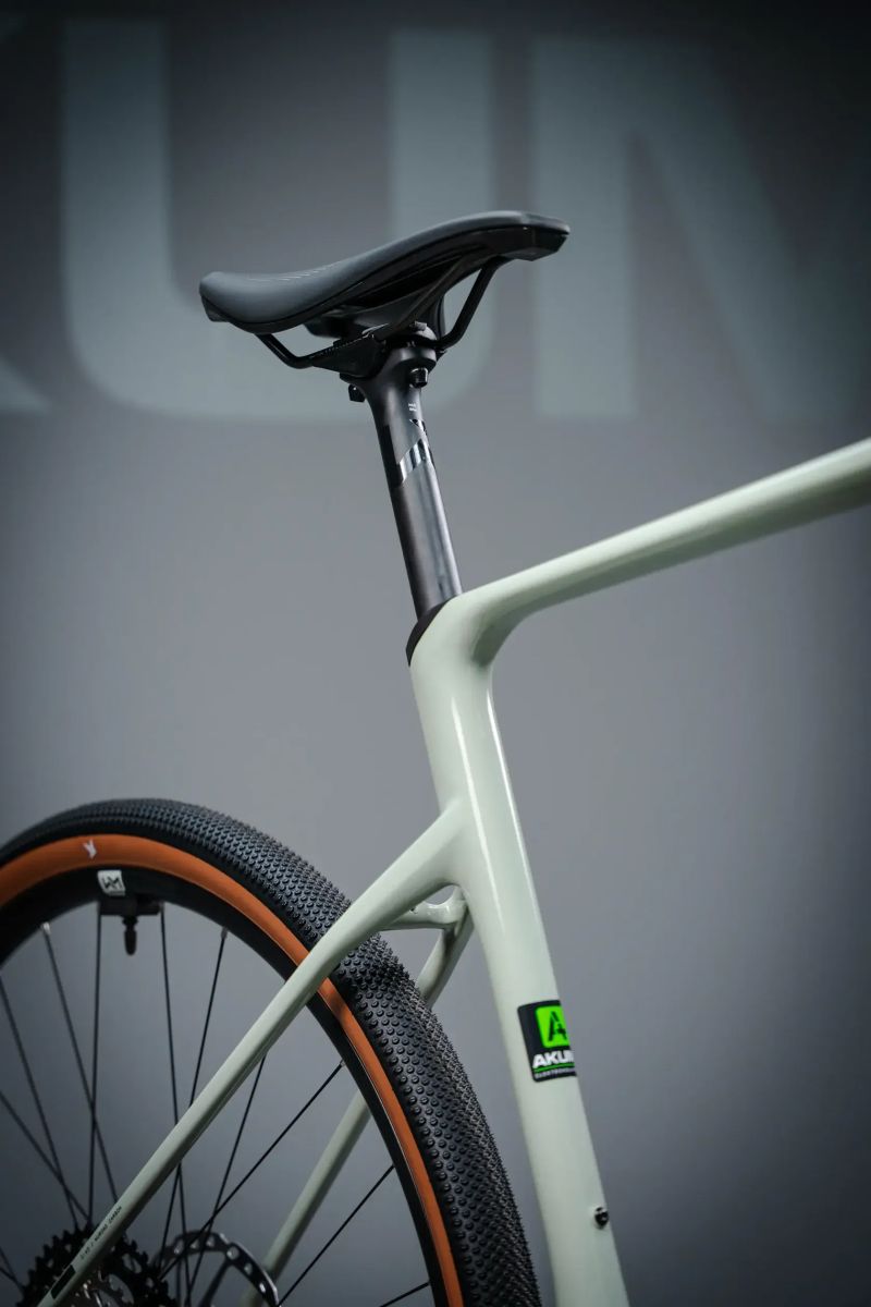Cube Nuroad Hybrid C:62 RACE 400X 2026 reedbeige´n´black