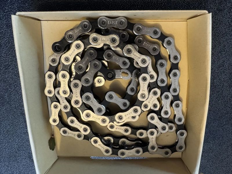 Nový řetěz SRAM GX Eagle 12 speed - sundaný z nového kola