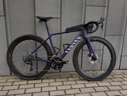 Canyon Ultimate XS, krásný stav, vč. kokpitu, orig. světla,držáku počítače, středu, kabeláže, hadic.
