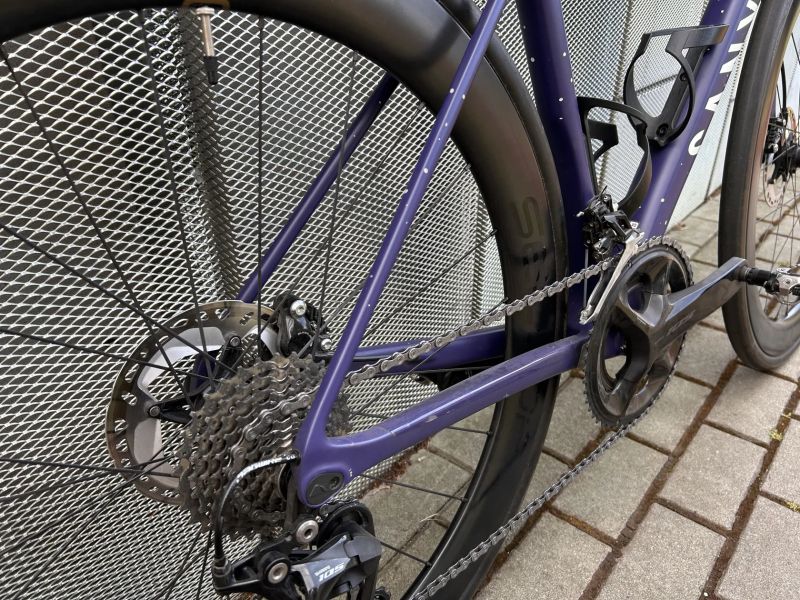 Canyon Ultimate XS, krásný stav, vč. kokpitu, orig. světla,držáku počítače, středu, kabeláže, hadic.