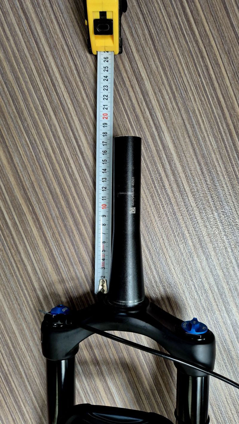 FOX 32 Rhythm 29" Boost 100 mm – FIT GRIP – včetně lockoutu