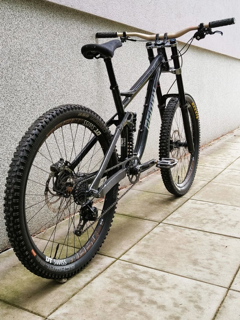 Radon SWOOP 200 vel. L zdvihy 200/200 mm SKVĚLÝ STAV