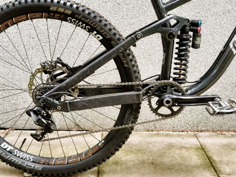Radon SWOOP 200 vel. L zdvihy 200/200 mm SKVĚLÝ STAV