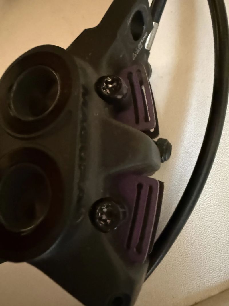 Magura Gustav Pro sundané z nového kola