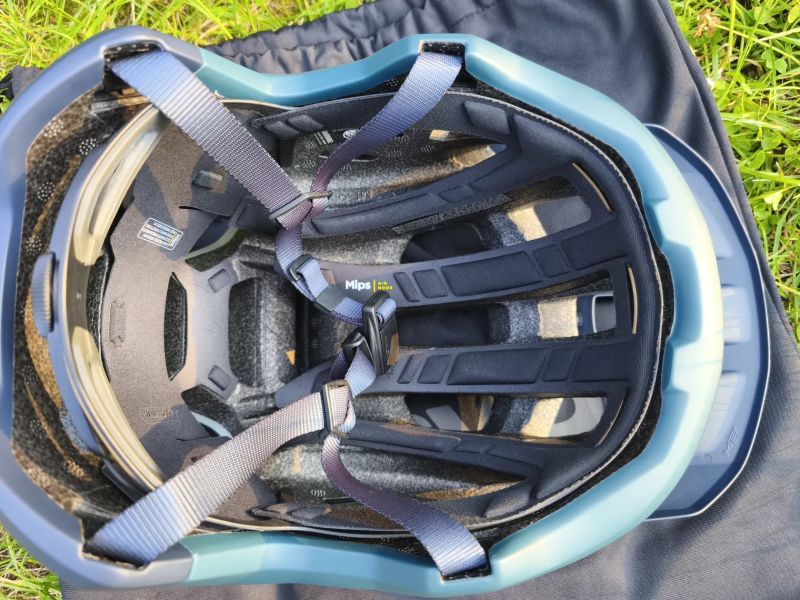 Met Revo MIPS 56-58 cm