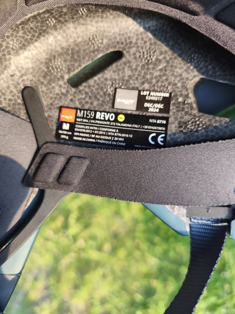 Met Revo MIPS 56-58 cm