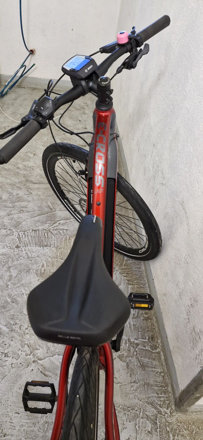 Crussis E-Cross lady 10.7, vel. 16"