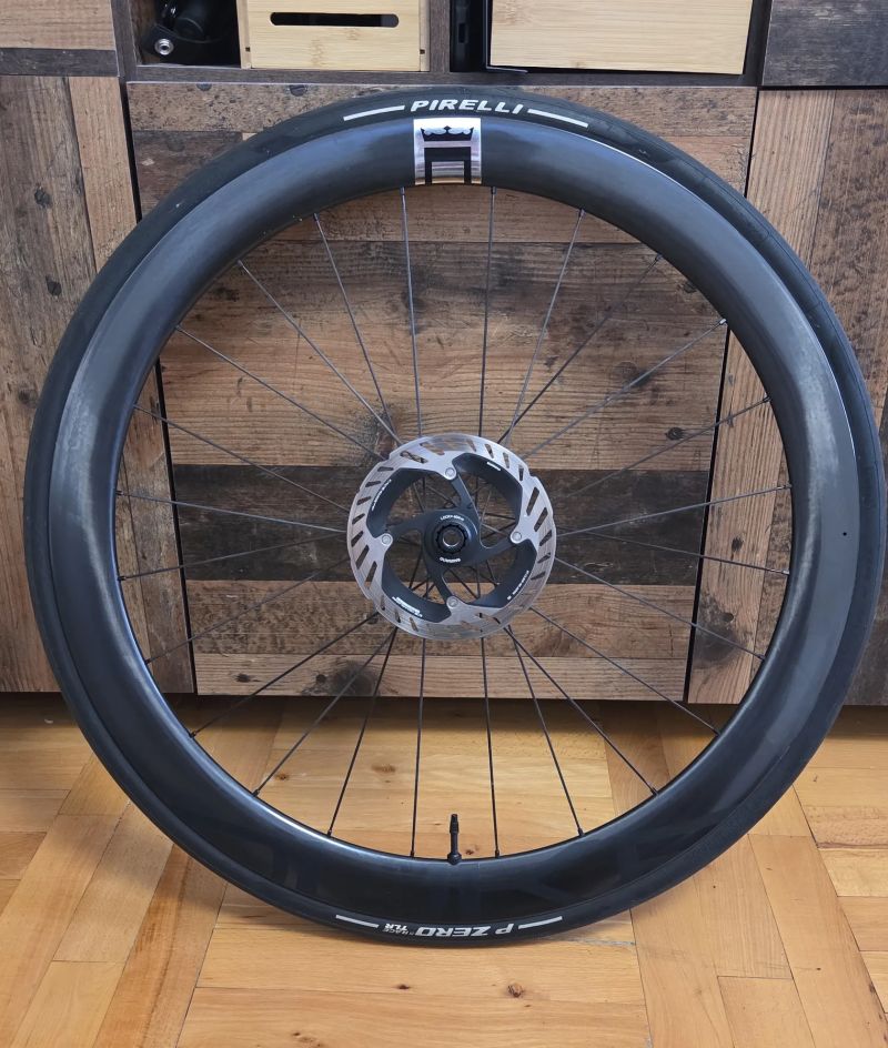 DUKE BACCARA X 48mm, DT Swiss 240, ořech Shimano, kaz. DuraAce 11-34 12. sp.