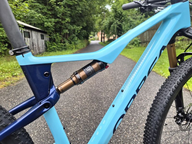 Orbea OIZ M-LTD XT Di2, nové komponenty
