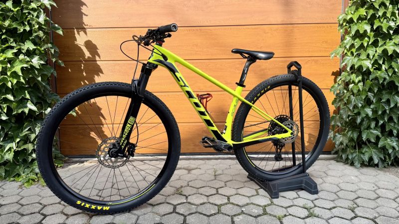 Scott SCALE 940