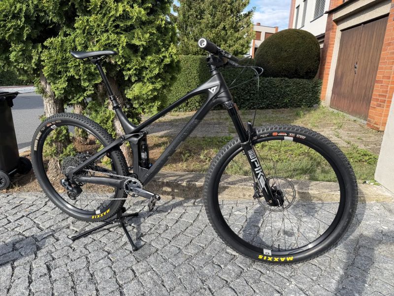 YT Industries Izzo Core 3