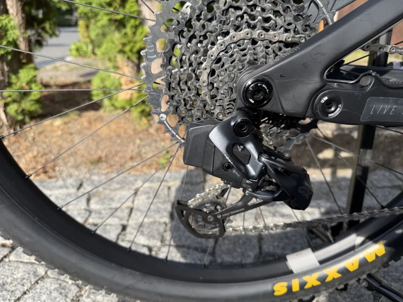 YT Industries Izzo Core 3