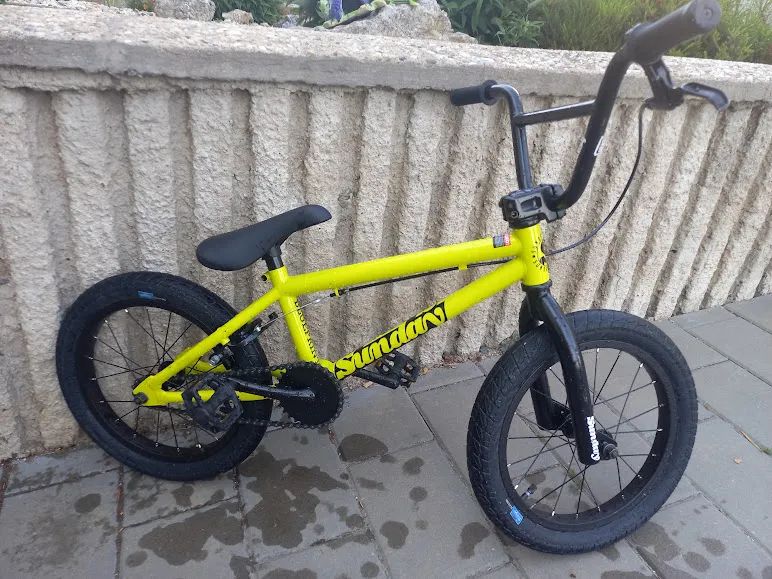 Sunday BMX Blueprint 16"