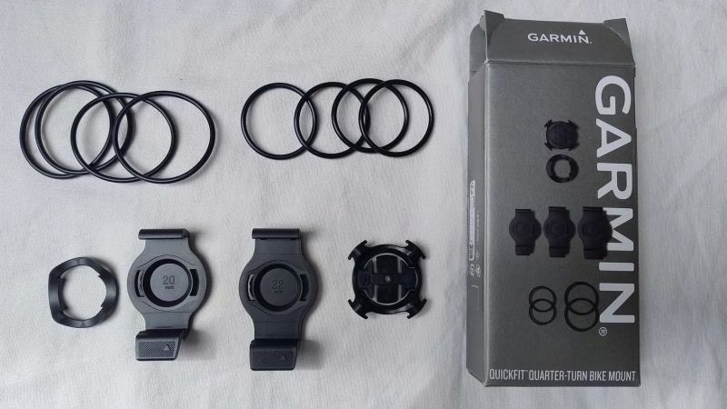 Garmin quickfit quarter-turn bike mount