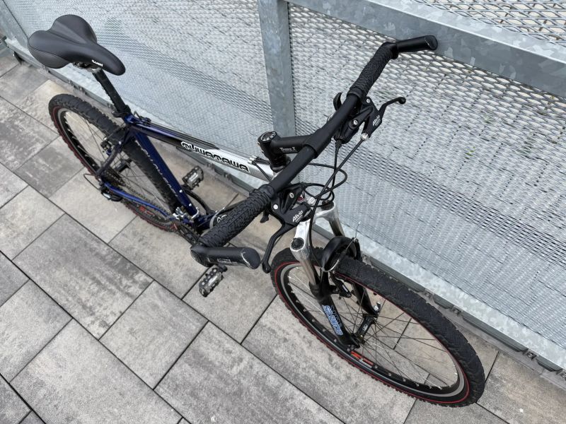 Apache Tuwatawa 26" ( PC: 13.990kč ) Shimano Deore