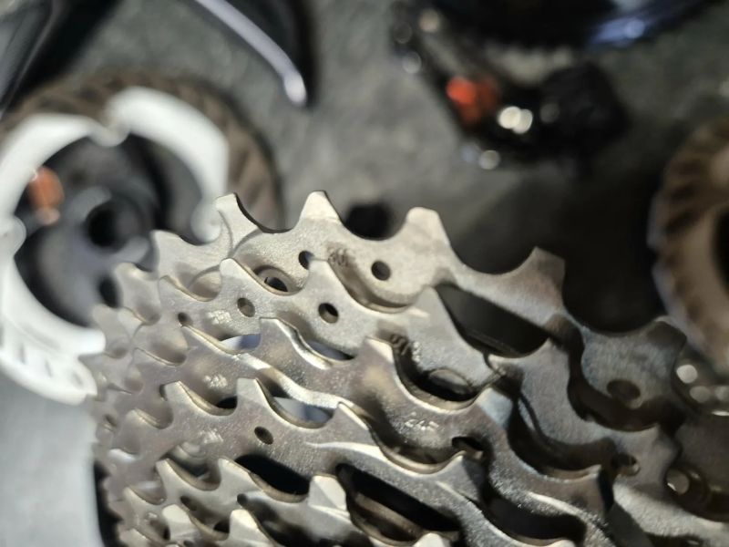 Kompletní sada Shimano Ultegra Di2 R8170