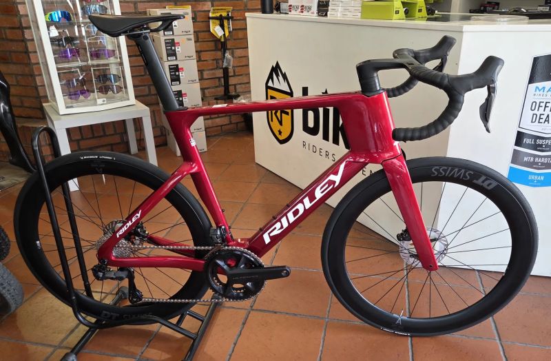 Ridley NOAH 3.0 Ultegra Di2, vel. L