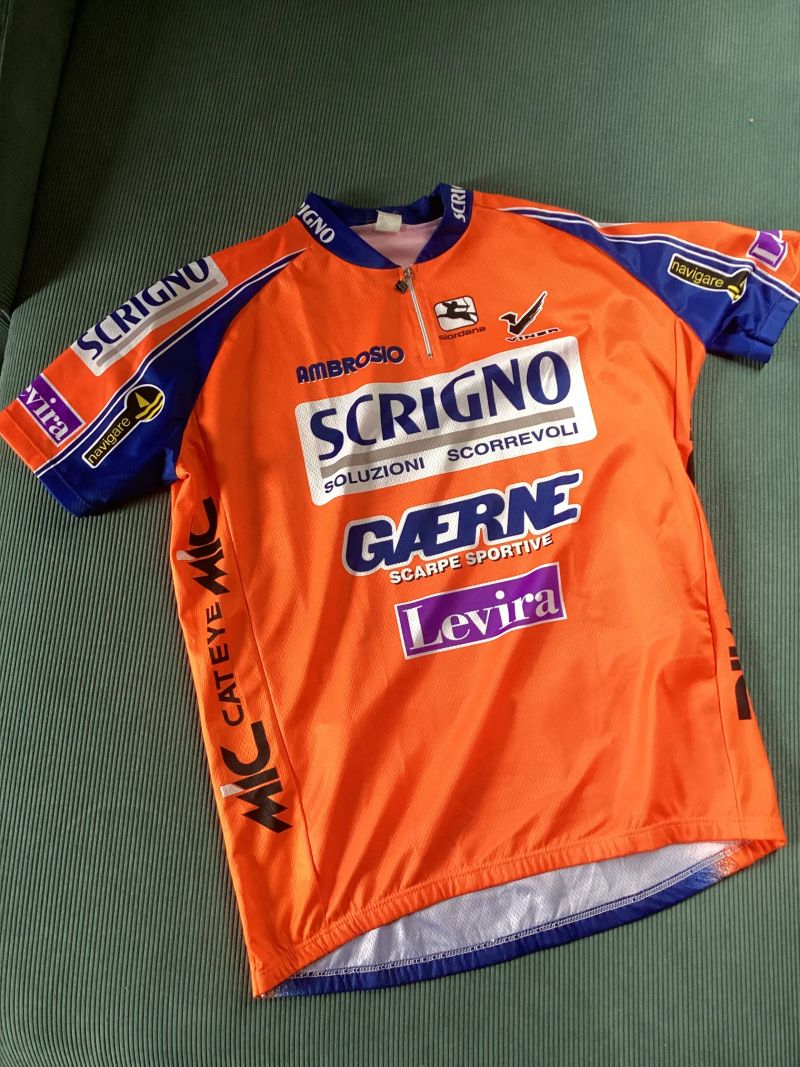 Prodám dva dresy Giordana a Nalini Banesto starší vel 58 XXl