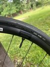 Zapletená kola Giant PR-2 s plášti Giant Gavia