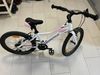 Dětské kolo 20" Kross Lea Mini 3.0 Light bílá / růžová / fialová lesklá