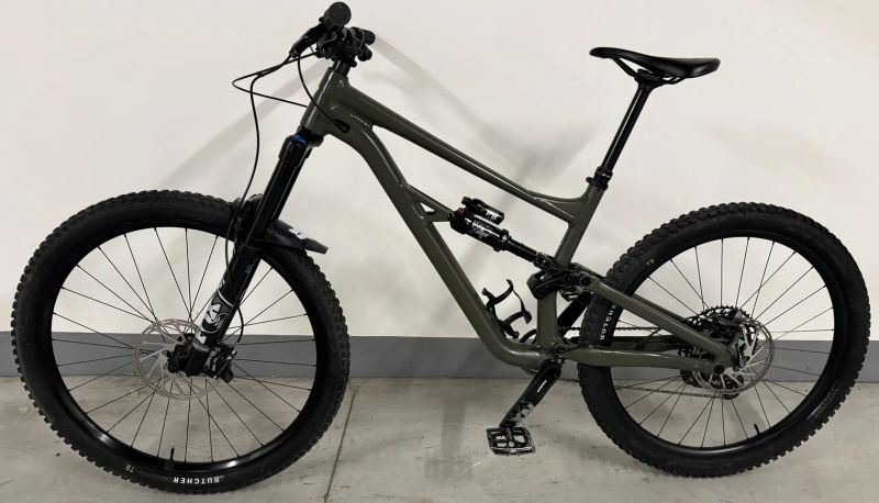 Specialized Status