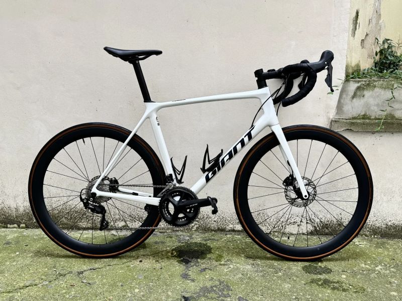 Giant TCR Advanced 2 (vel. L) + kola Shimano RS710 C46