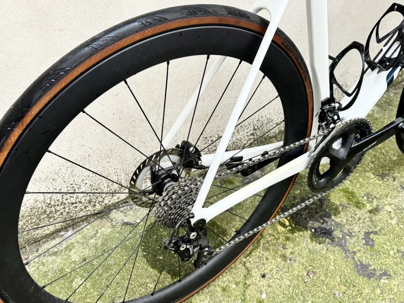 Giant TCR Advanced 2 (vel. L) + kola Shimano RS710 C46