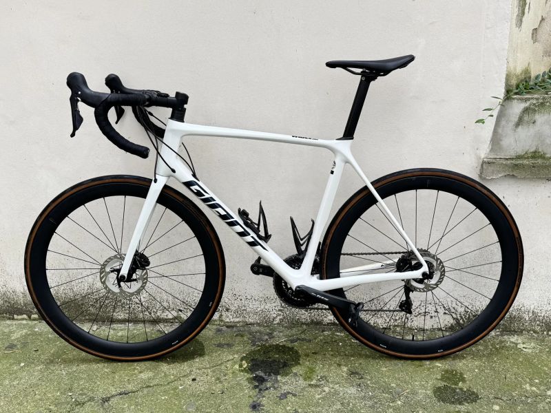 Giant TCR Advanced 2 (vel. L) + kola Shimano RS710 C46