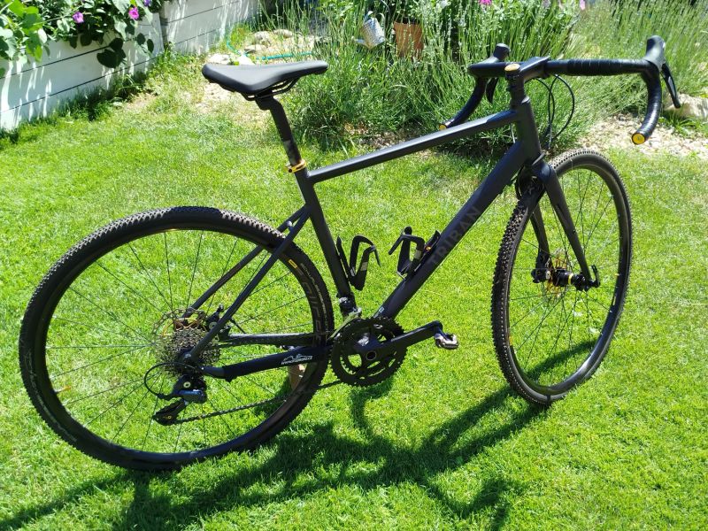 Triban RC 500, kola MAVIC Allroad 