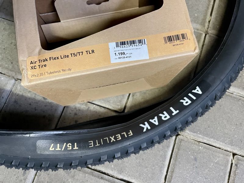 Specialized AIR TRAK a FAST TRAK 29 2.35 FLEXLITE T5/T7