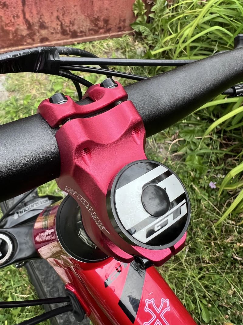Custom GT Avalanche Elite 2024