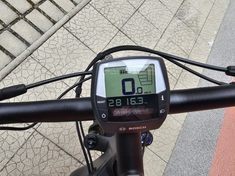 KTM Macina team 292