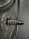 Zipp 303s silniční/gravelová zapletená kola