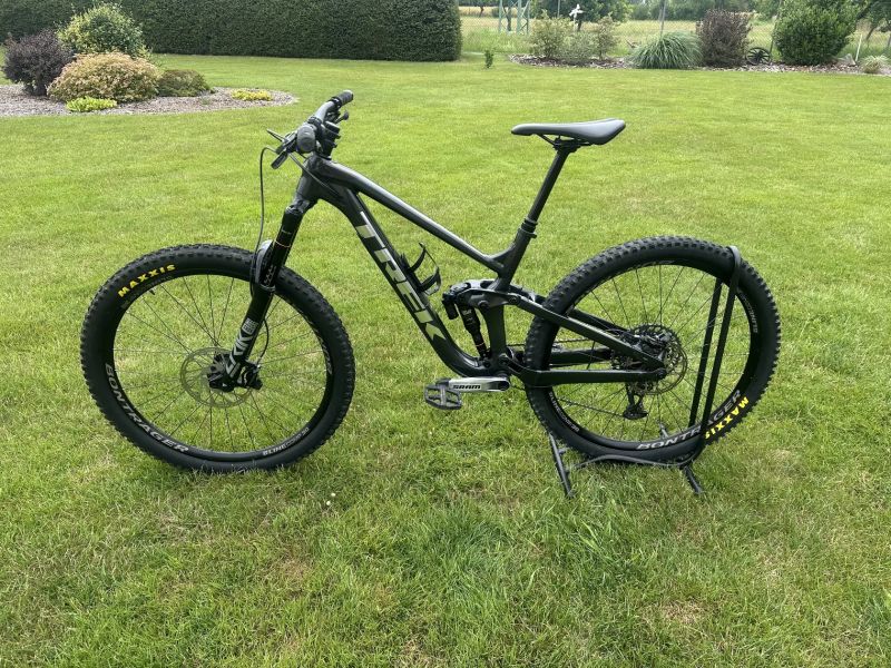 Trek Slash 8