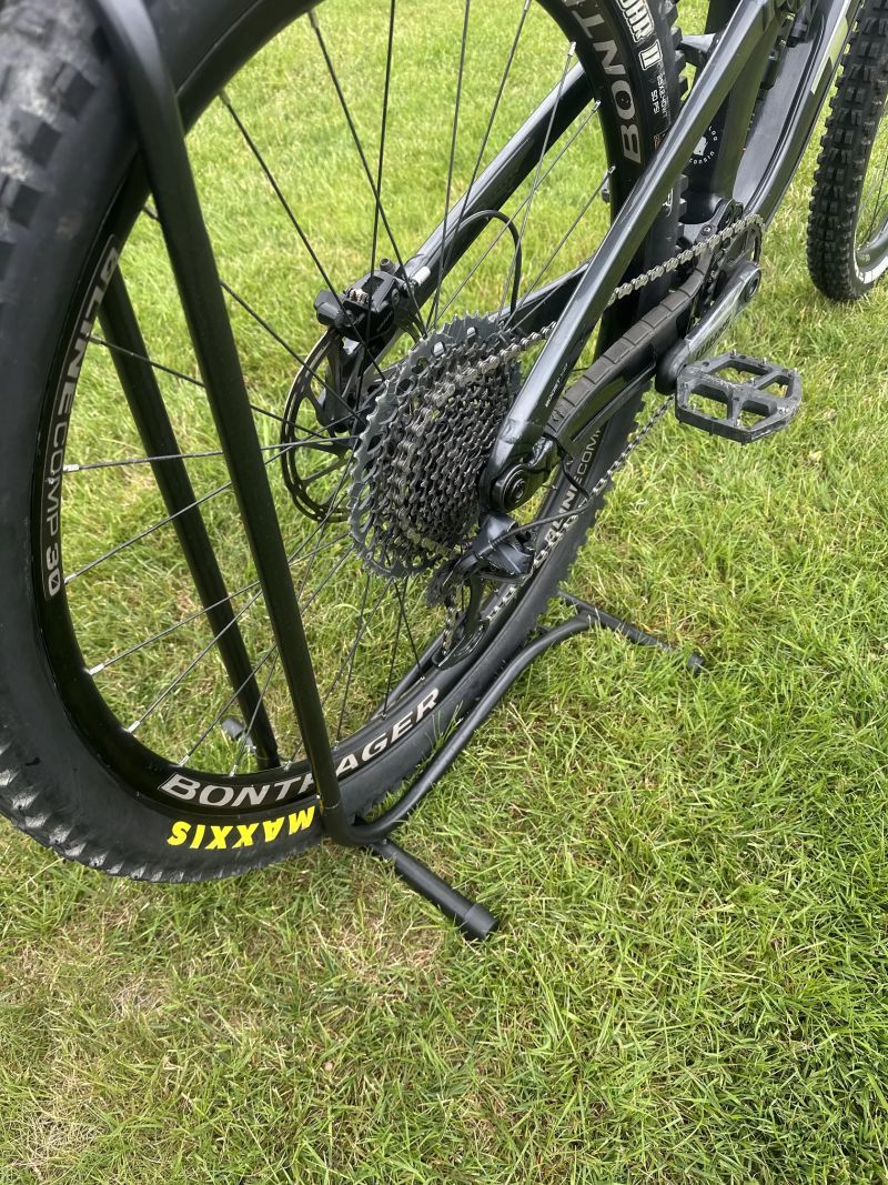 Trek Slash 8