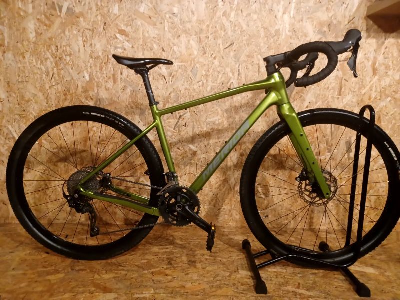 Gravel MERIDA SILEX 400 Fall Green 2025, velikost rámu XS
