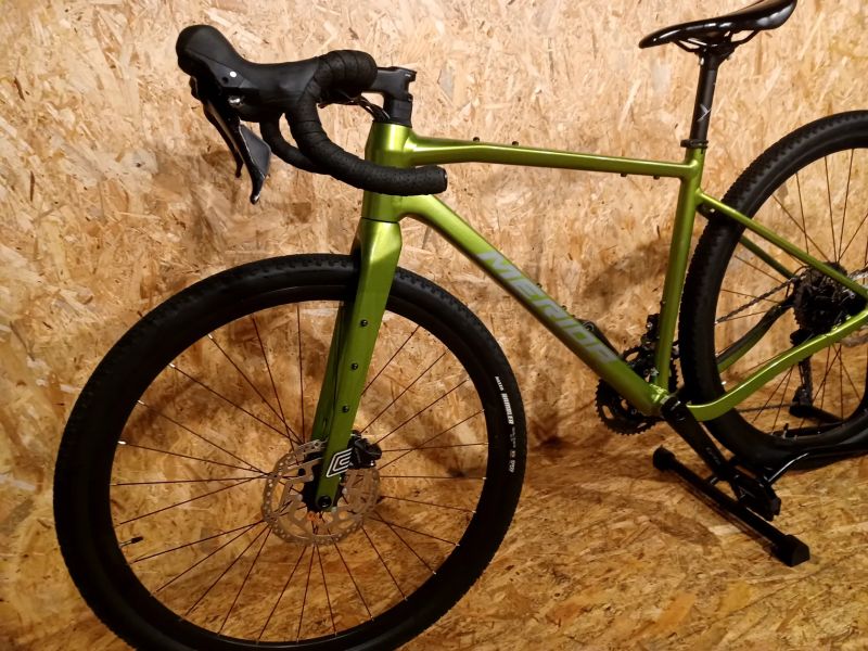 Gravel MERIDA SILEX 400 Fall Green 2025, velikost rámu XS