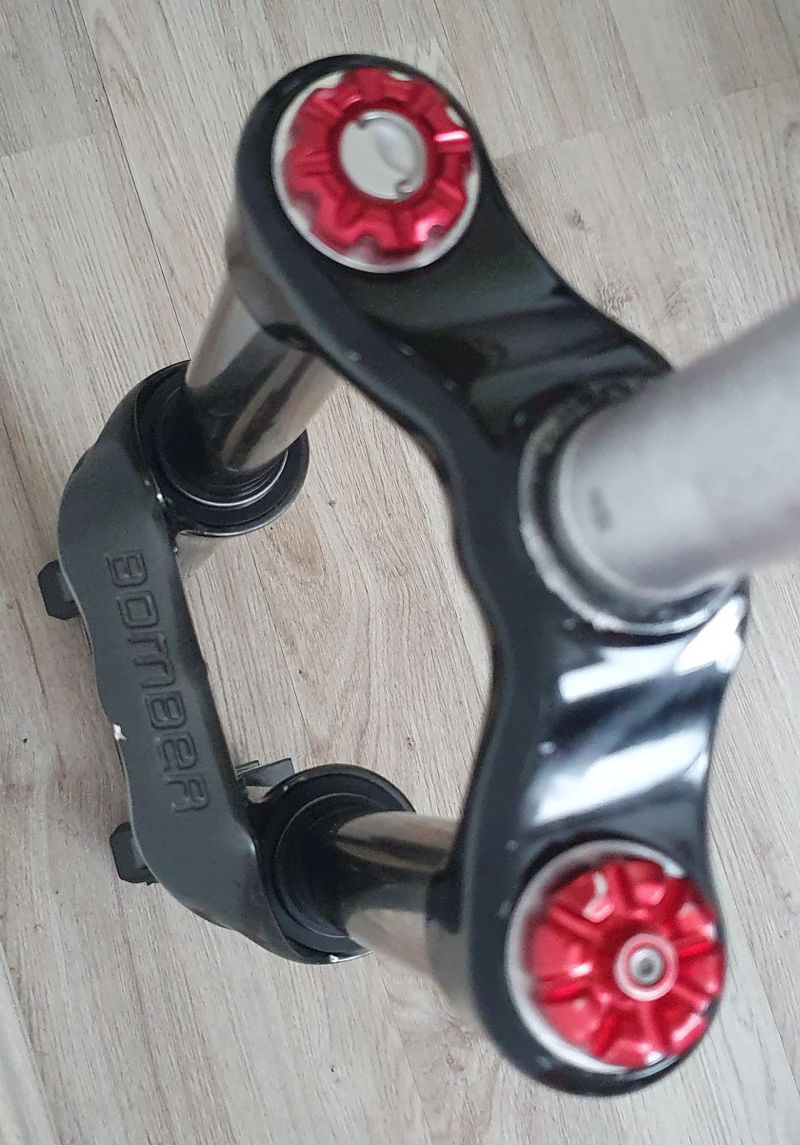 Marzocchi Bomber 55 RC3 Ti ( 2009 )