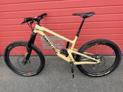 Celoodpruzene enduro karbon