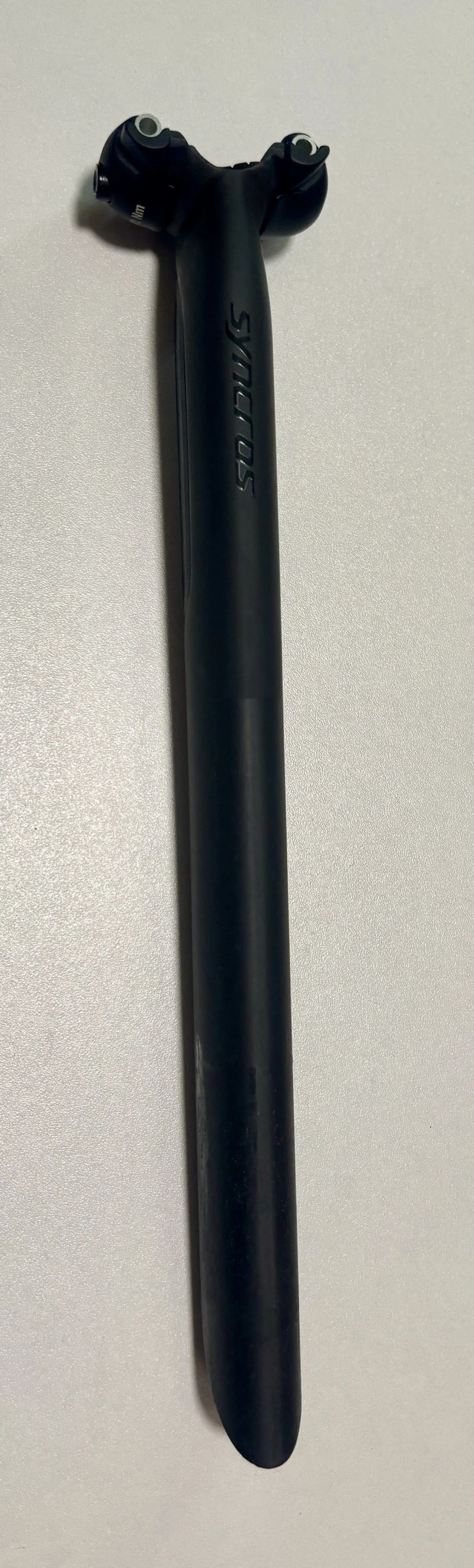 Sedlovka SYNCROS SP-R101-CF (0mm Offset) 