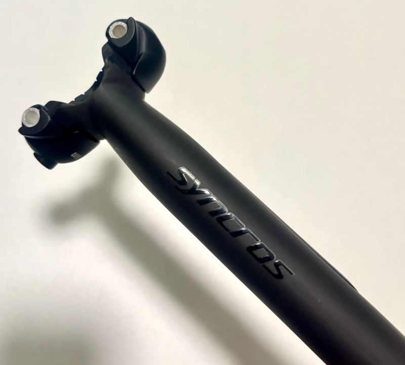 Sedlovka SYNCROS SP-R101-CF (0mm Offset) 