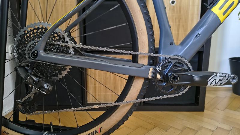 BMC Teamelite 01 One /L/ 10kg