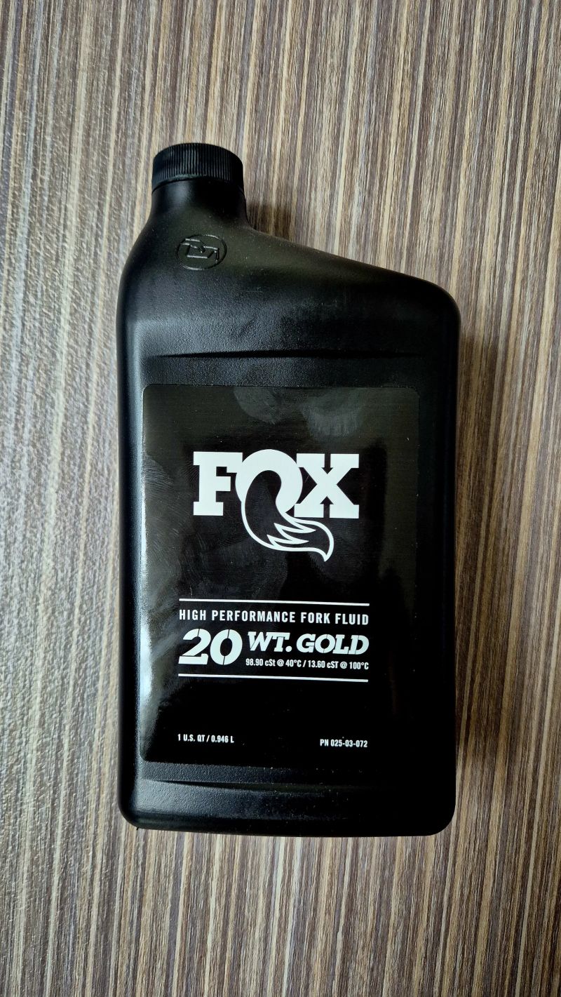 Originální servisní sada FOX 32 + FOX 20Wt Gold 1 l (nové)