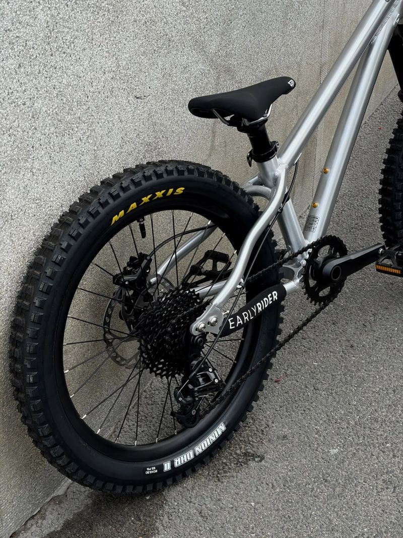 Early Rider Hellion 20 (NOVÝ!)