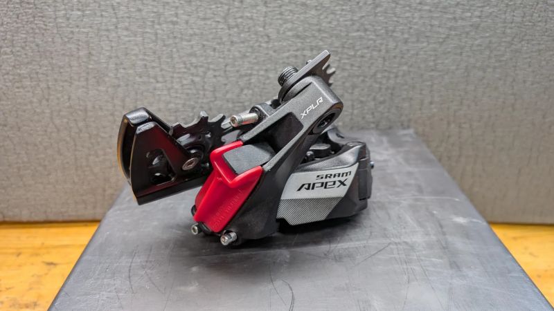 Sram kazeta XPLR + přehazovačka Apex XPLR AXS
