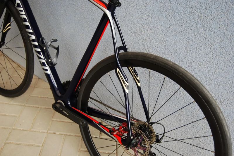 Specialized Roubaix Carbon 61CM