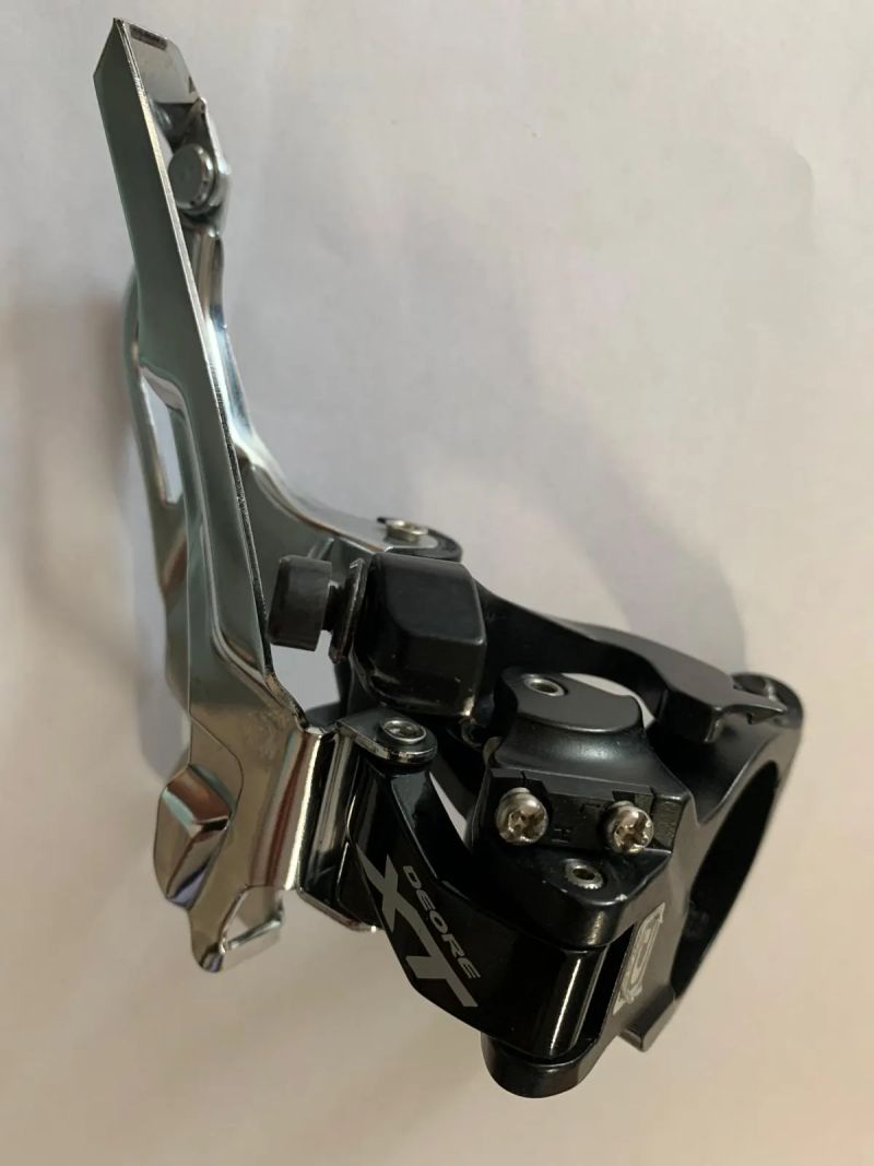 Přesmykač Shimano XT
