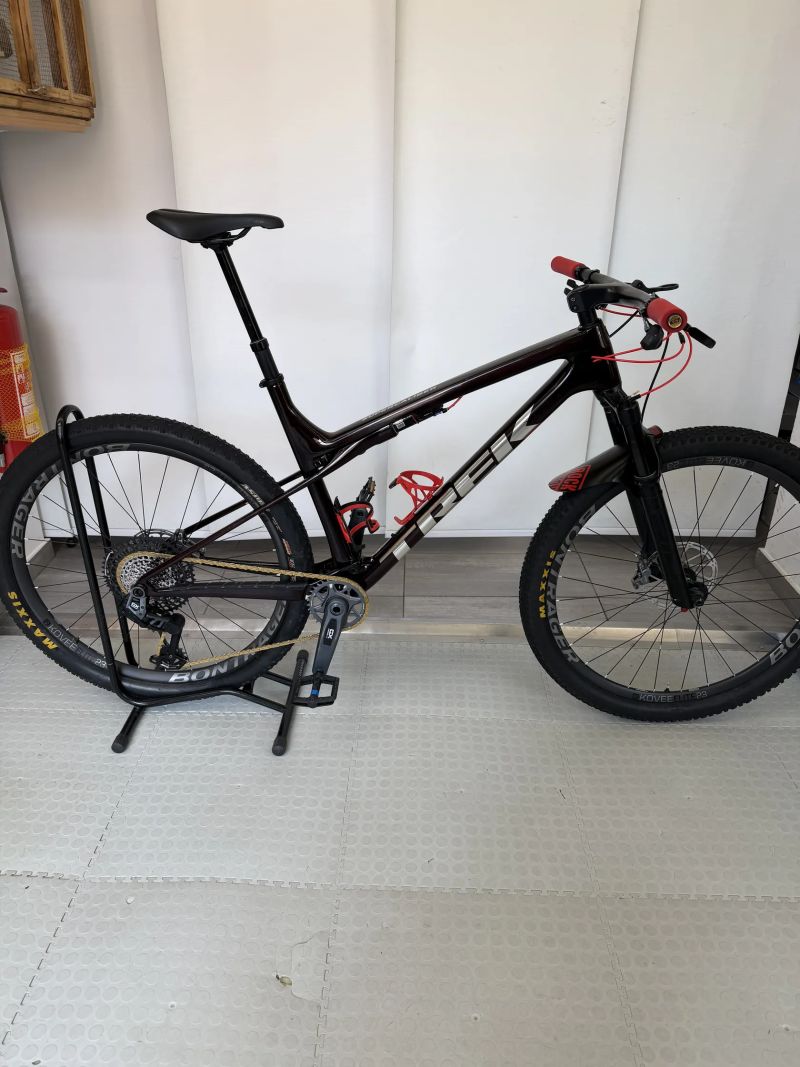 Trek SUPERCALIBER 9.7 + karbonové kola Kovee Elite 23