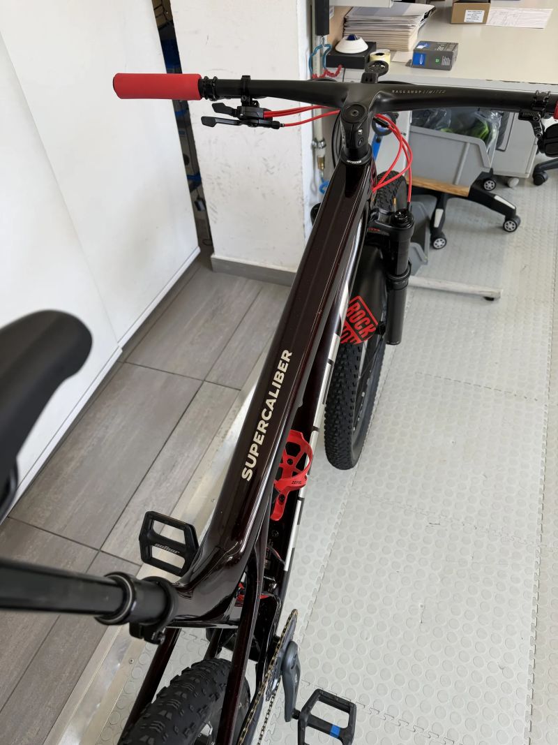 Trek SUPERCALIBER 9.7 + karbonové kola Kovee Elite 23