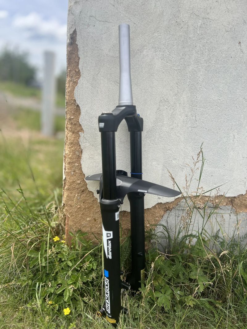 SR Suntour Durolux 27,5" RC 170mm